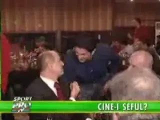 Marcelo la mana lui Copos