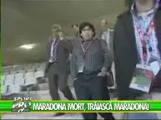 Maradona a inviat din morti