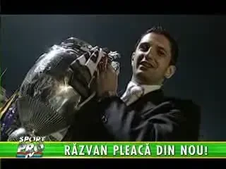 LUCESCU SENIOR: RAZVAN VA PLECA IN VARA DE LA RAPID!
