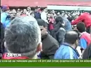 PUMNI SI SANGE IN TRIBUNELE STELEI