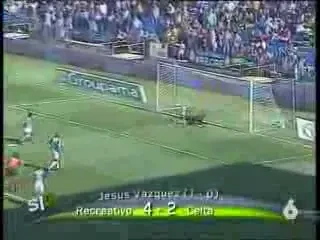 CELTA A VAZUT ROSU IN FATA OCHILOR