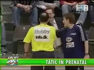 Secundul unei lesbiene a intrat in concediu prenatal