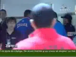 Prietenia Oli - Poli