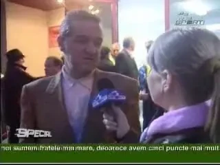 VEZI CUM L-A CONVINS GIGI BECALI PE OLI SA RAMANA PANA IN VARA