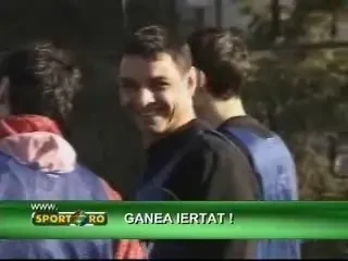 Rupt de Ganea, Kennedy se razbuna pe Rangers