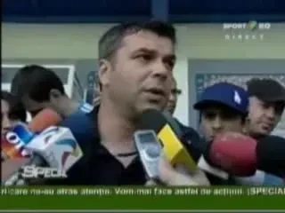 Olaroiu: "Nu o sa schimb 10 jucatori, ca sa joace Elton bine"