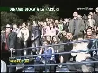 Fanii dinamovisti: Steaua trebuie lovita si cand e la pamant fiindca daca se ridica ne fura iar
