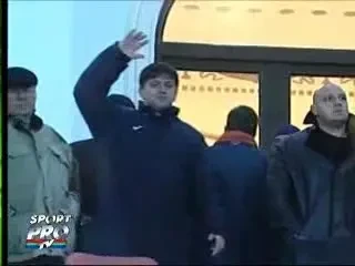 Zece mii de voci: "Oli, lasa-ne!"