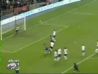 Messi si Ronaldinho joaca pentru viitorul lui Poli