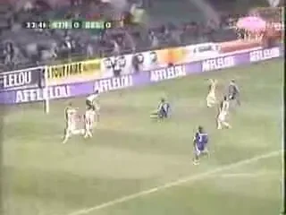 Steaua - interesata de un fundas de la Steaua Rosie