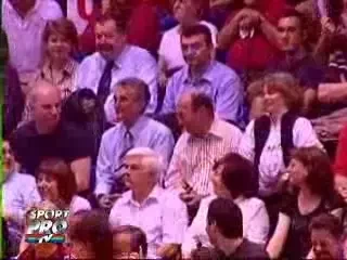 Atentat cu bezna asupra lui Basescu la Valcea