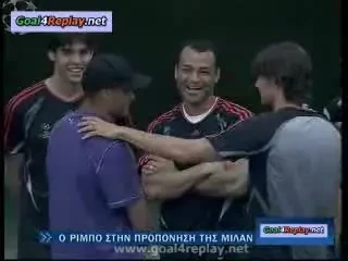 RIVALDO VINE SA ISI INCURAJEZE FOSTI COLEGI