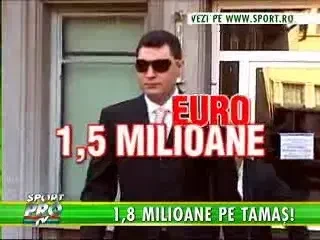 Cainii nu-l scapa din ochi pe Tamas