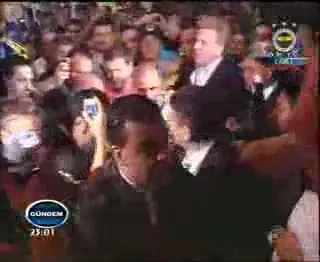 Isterie la Istanbul - Roberto Carlos a ajuns la Fenerbahce