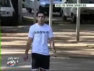 Rapidistii s-au ferit de admiratoare la vizita medicala