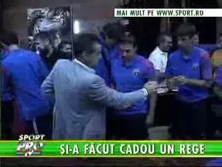 Neaga a semnat azi cu Steaua