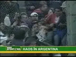 UN MORT SI 50 DE RANITI IN ARGENTINA LA UN MECI DE PROMOVARE!