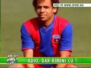 Hagi il tine pe Paraschiv la Steaua