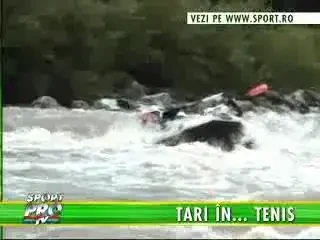 Dinamo se reinventeaza pe zi ce trece - cainii au trecut la tenis