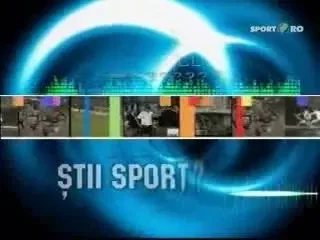 Ce boxer a debutat la profesionisti la cea mai frageda varsta?