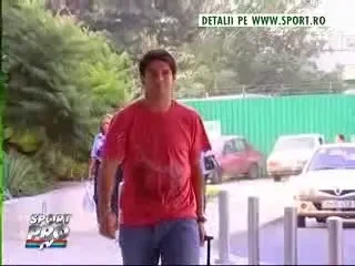 Chivu, la echipa a 2-a! Oare mai prinde Adelina primul 11 ?