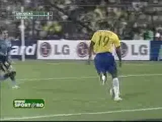 Messi sau Robinho? Spune cine va fi jucatorul finalei!