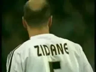 FC Sidney il vrea pe Zidane sa se bata cu Beckham