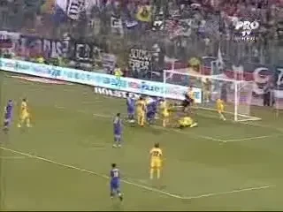 Vezi golul lui Zaharia din minutul 12!