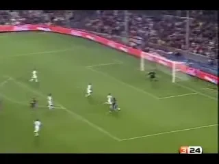 Chivu - trompeta meciului in Inter Milano 0-5 Barcelona