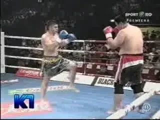 Vezi aici cele mai tari K.O.-uri din gala K1 de la Honk Honk!