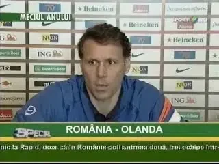 Exclusiv, Van Basten: "Mutu nu o sa miste in teren"