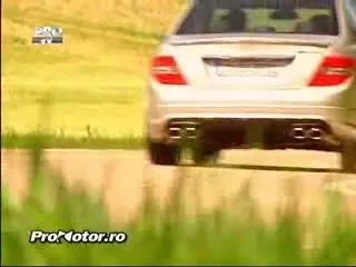 PazeaInca un Mercedes de superclasa!