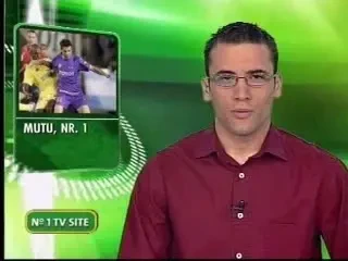 Presa italiana: "Mutu e un fenomen! Doar el poate salva Fiorentina!"