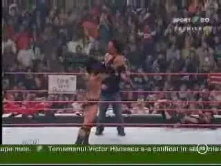 Ziua Animalului - La a patra incercare Batista a reusit sa-l invinga pe Undertaker!