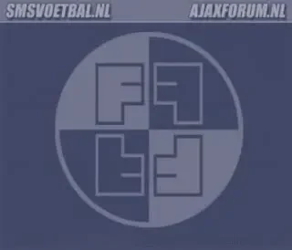 Esti nebun? Ce fault, ce hent! Joaca fotbal!