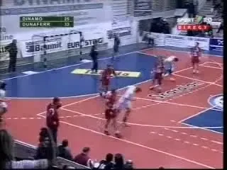 ACUM: Dinamo - Dunaferr, LIVE pe Sport.ro si www.sport.ro