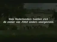Ruud Van Nistelrooy, cum nu l-ai mai vazut niciodata! Superstar cu masina de tuns iarba!