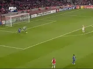 Arsenal 2-0 Steaua. Lehmann 1-0 Vali Badea!