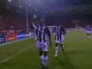 Vezi cele mai tari bucurii dupa gol si alege-ti favorita!