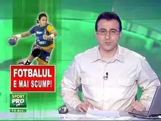 Cum sa bati Franta? Vedetele Mutu si Chivu i-au lectii de la handbalistele lui Tadici!