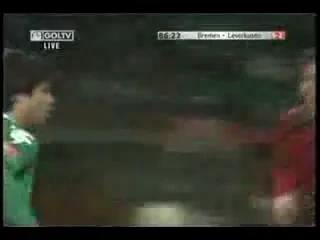 Si nordicii stiu cu mingea. Vezi o centrare marca Petri Pasanen!