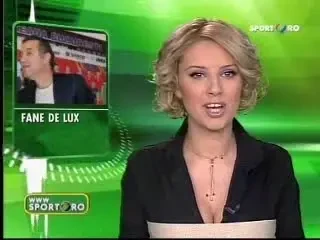 Cele trei fiice ale patronului Stelei l-au asteptat pe Mos Craciun in Ghencea!