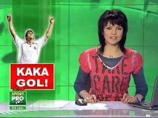 Soc la Milano! Kaka s-a dezbracat intr-o revista pentru homosexuali!