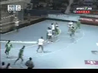 LE-AU BATUT LA TACALIE: BUDUCNOST 21-32 OLTCHIM. VEZI REZUMAT