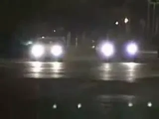 Vezi cele mai tari curse ilegale din America! Ia-ti canapeaua si