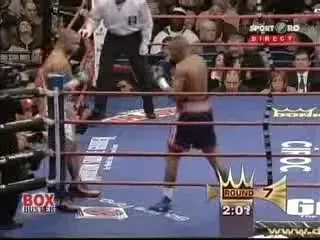 Vezi rezumatul meciului de senzatie, Jones vs "Tito" Trinidad!