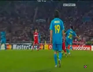 Favoritul Messi a taiat capete in meciul cu Villarreal!