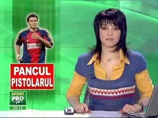 Pancu, prins la vama cu arme: a incercat sa bage doua pistoale in tara