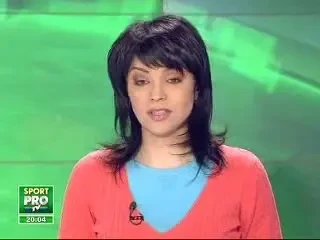 Exclusiv: Vezi imagini cu Zenga in timp ce comenteaza Portugalia - Italia