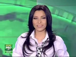 Pancu l-a luat la misto pe Copos de ziua lui Leonard